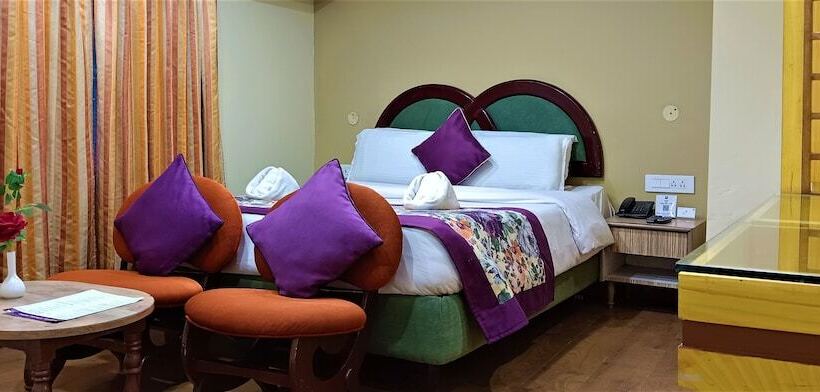 هتل Mount Conifer Suites & Spa