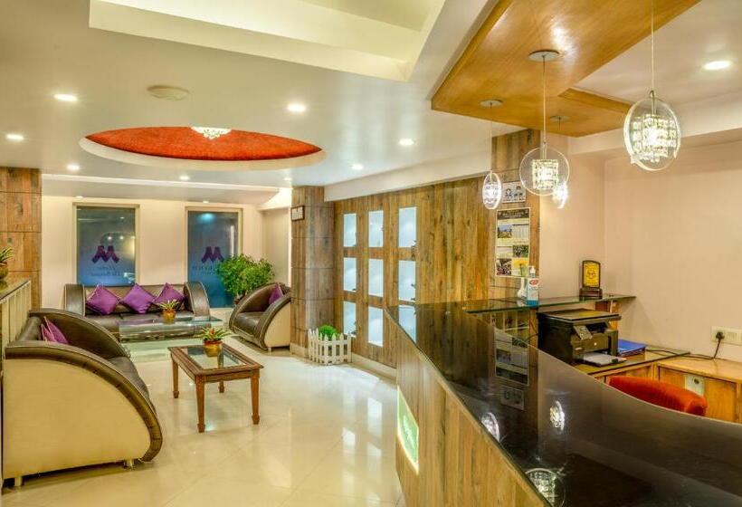 هتل Mount Conifer Suites & Spa