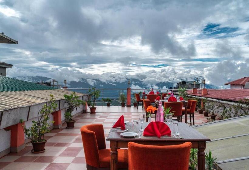 هتل Mount Conifer Suites & Spa