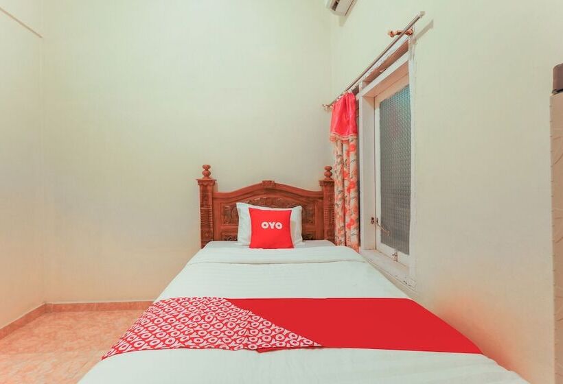 Отель Ndalem Jogja Cupuwatu Syariah By Oyo Rooms
