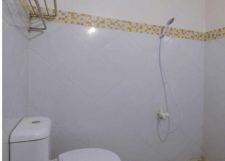 Отель Ndalem Jogja Cupuwatu Syariah By Oyo Rooms