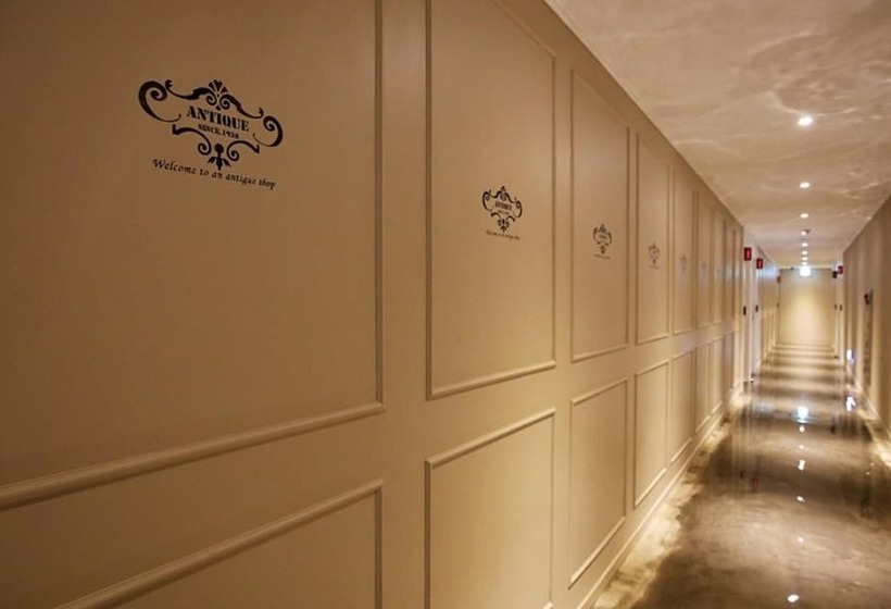 Hotel Daejeon Yuseong Nine