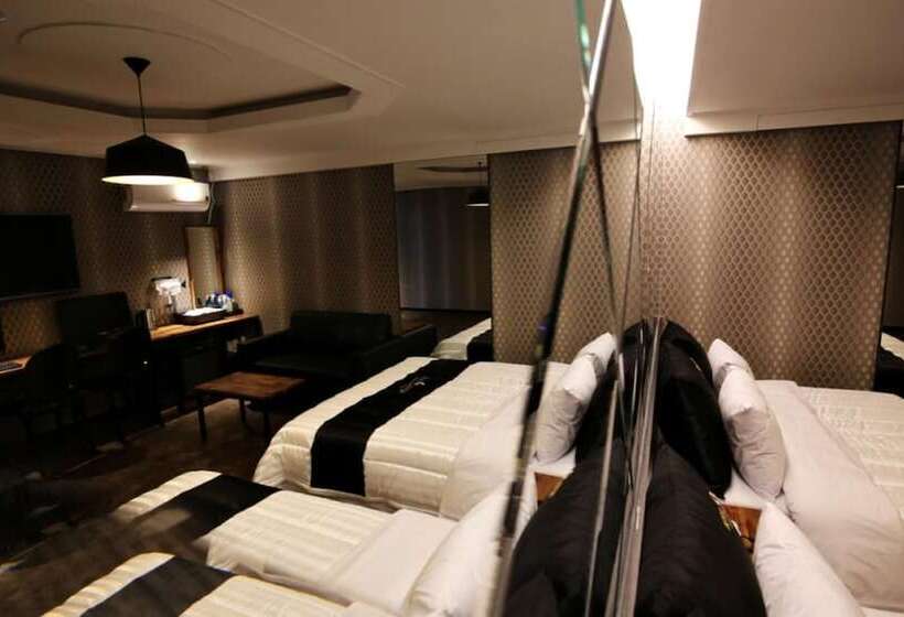 ホテル Daejeon Yuseong Nine