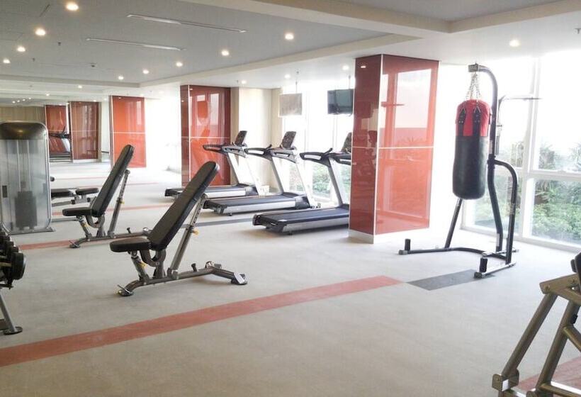 هتل One Pacific Residence By Hiverooms