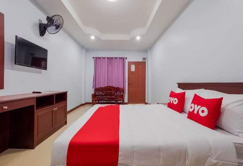 فندق Oyo 1087 Udom Khomkham Apartment