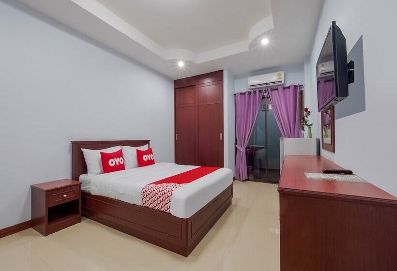 فندق Oyo 1087 Udom Khomkham Apartment