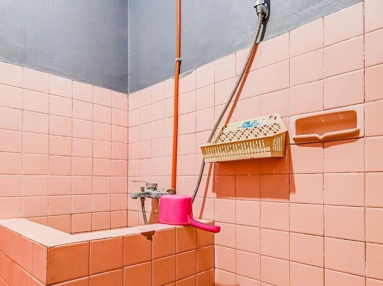 فندق Oyo 91053 Desa Wisata Gilimanuk