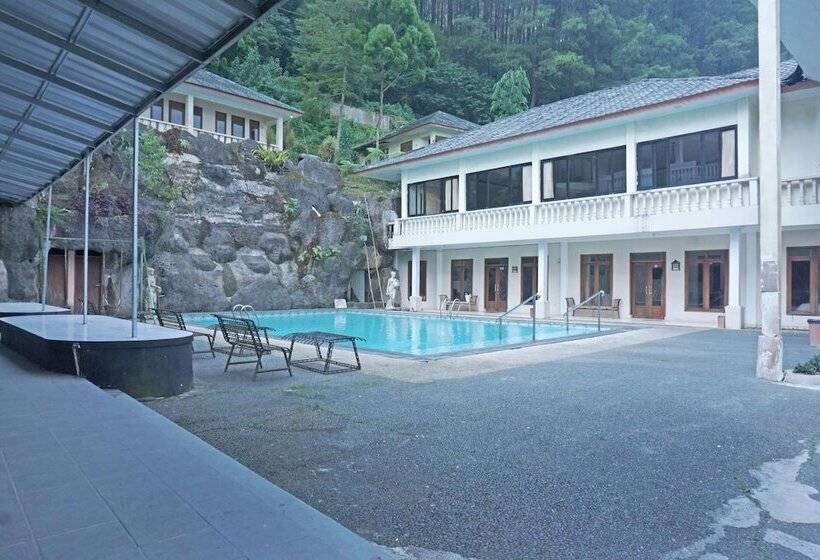 酒店 Oyo 92966 Villa Bukit Awan