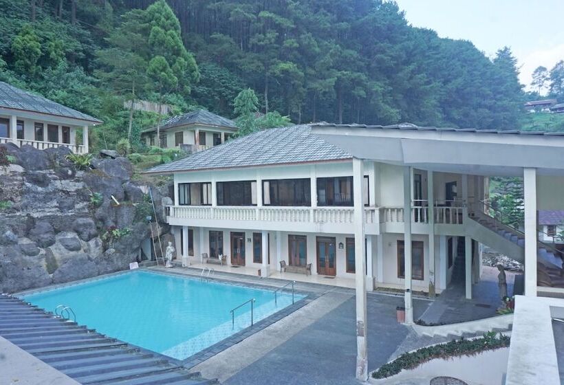 酒店 Oyo 92966 Villa Bukit Awan