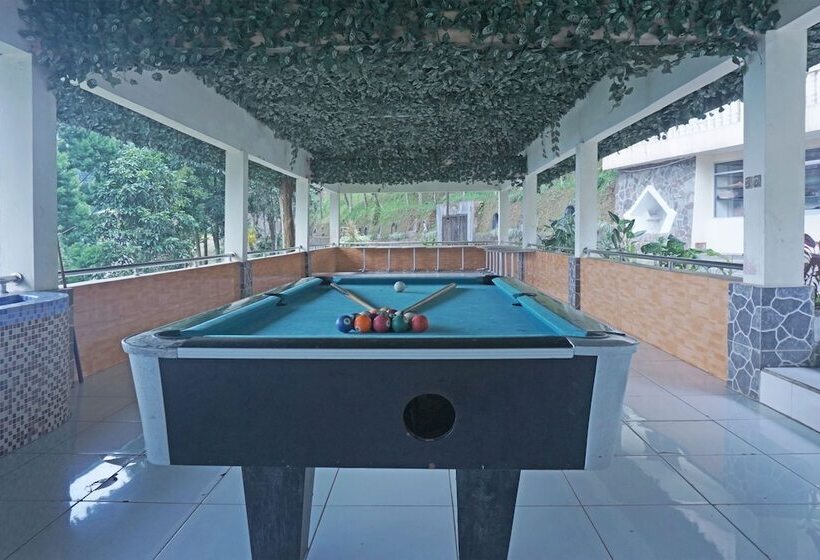 酒店 Oyo 92966 Villa Bukit Awan