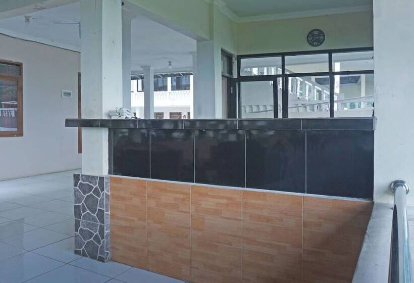 酒店 Oyo 92966 Villa Bukit Awan