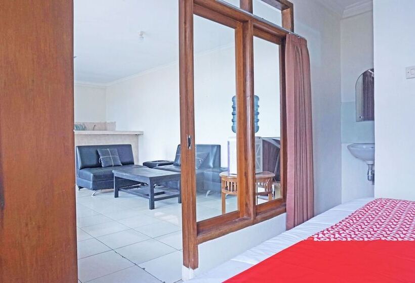 酒店 Oyo 92966 Villa Bukit Awan