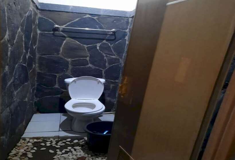 Отель Oyo 93159 Resort Cinta Kasih