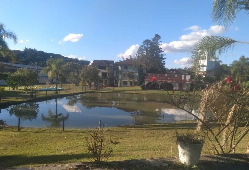 Отель Imperial Parque