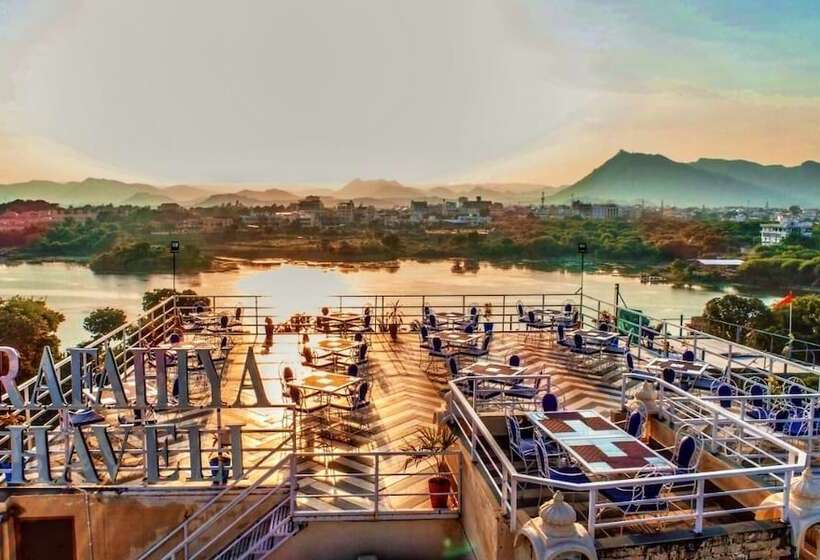 Отель Pax Rafahiya Haveli Udaipur