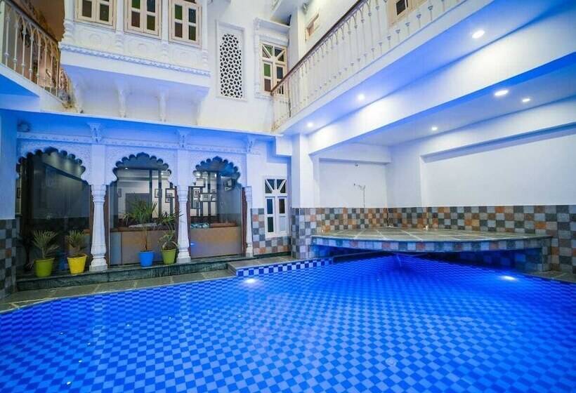 Отель Pax Rafahiya Haveli Udaipur