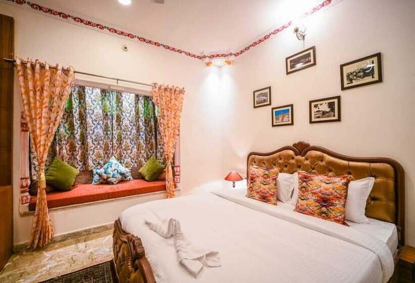 Отель Pax Rafahiya Haveli Udaipur