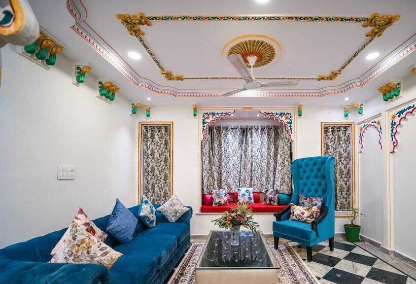 Отель Pax Rafahiya Haveli Udaipur