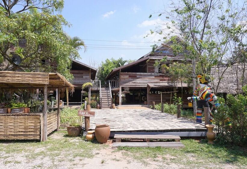 Отель Phuruarounmai Resort