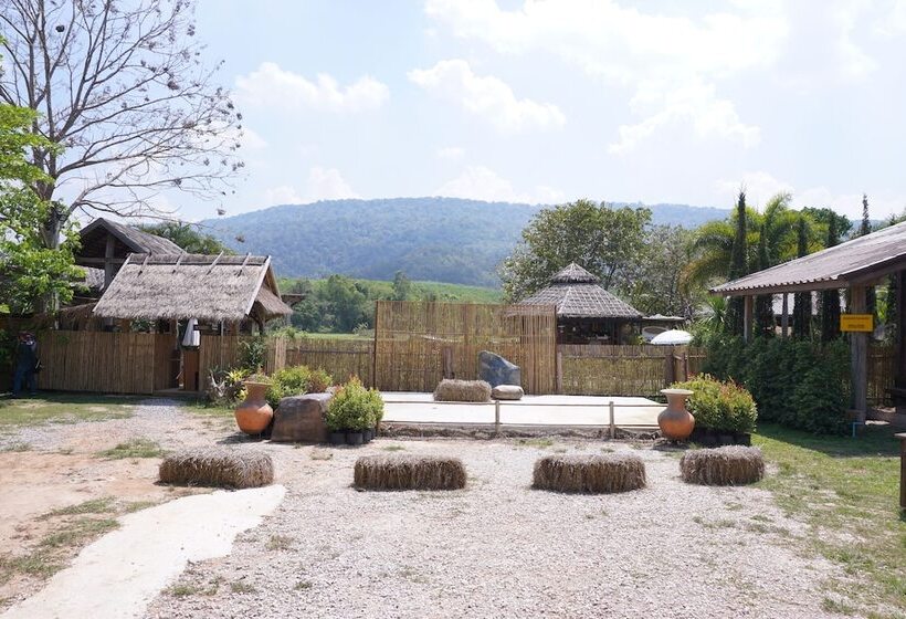 Отель Phuruarounmai Resort