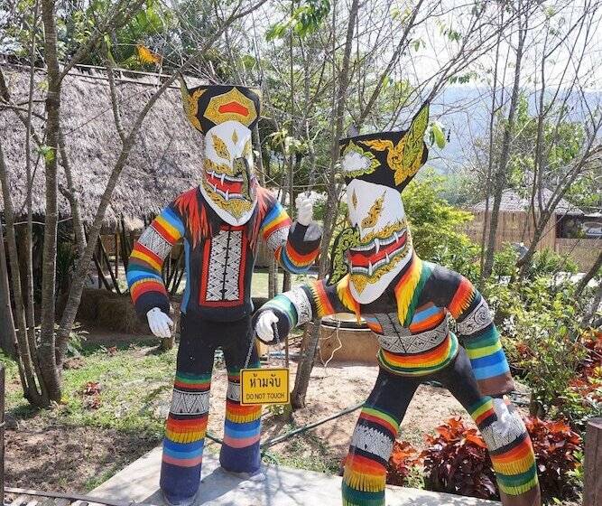 Отель Phuruarounmai Resort