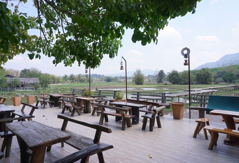 Отель Phuruarounmai Resort