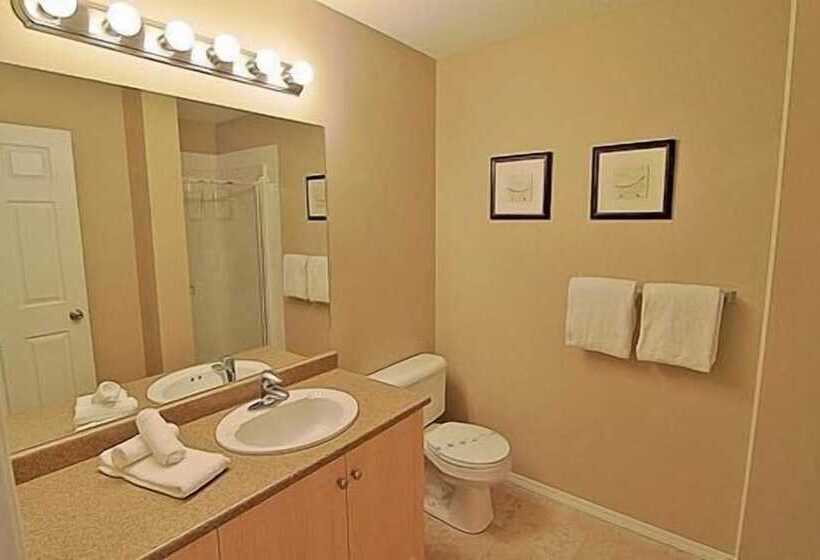 Отель Pinnacle Pointe By Kvr