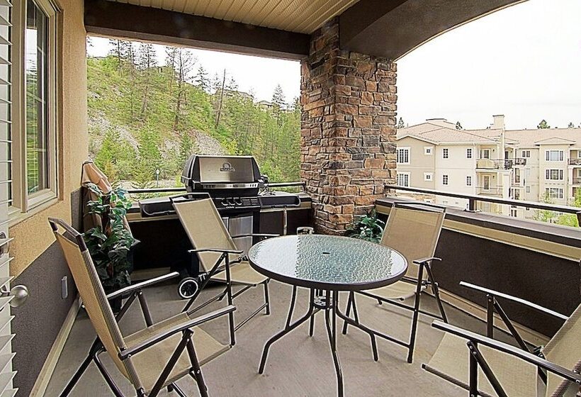 Отель Pinnacle Pointe By Kvr