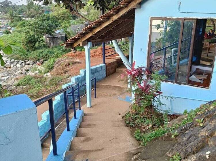 Отель Poornima Beach Stay