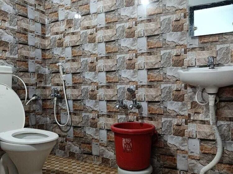 Отель Poornima Beach Stay