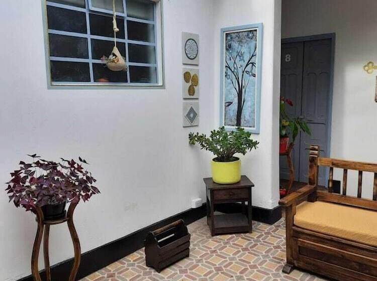 בית מלון כפרי Posada Santa Elena