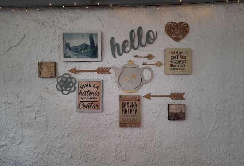 هتل Posada Santa Elena