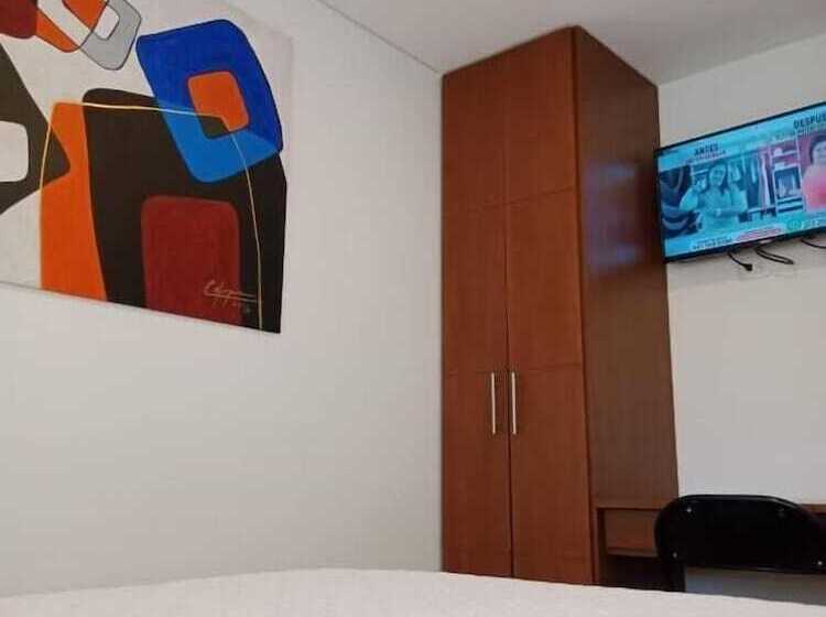 בית מלון כפרי Posada Santa Elena