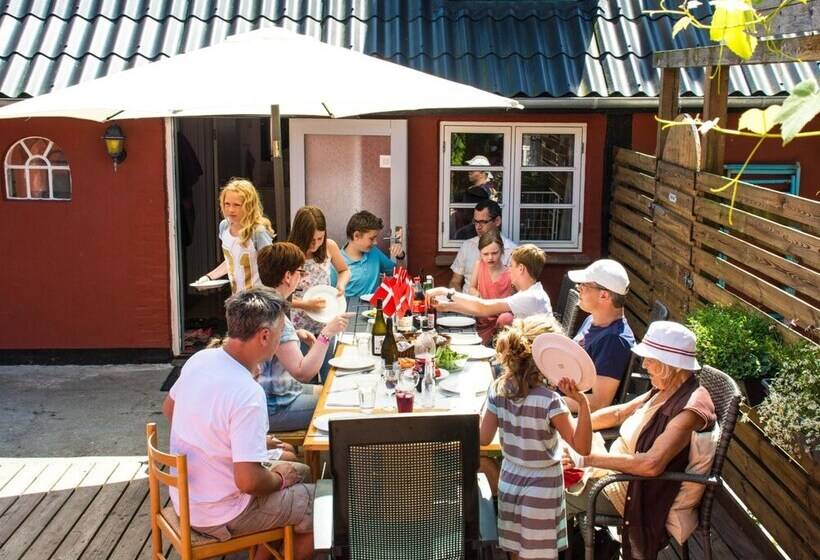 فندق Pyttegaarden Apartments