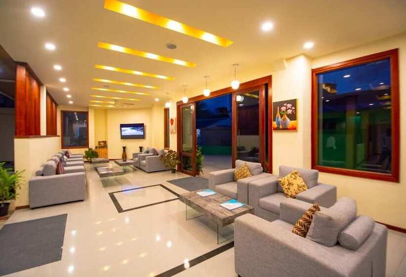 هتل Akasha Beach Maafushi