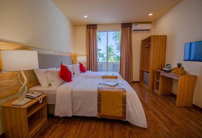 هتل Akasha Beach Maafushi