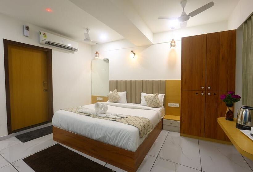 בית מלון כפרי Riva Palace