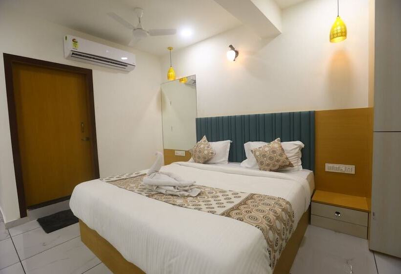 בית מלון כפרי Riva Palace