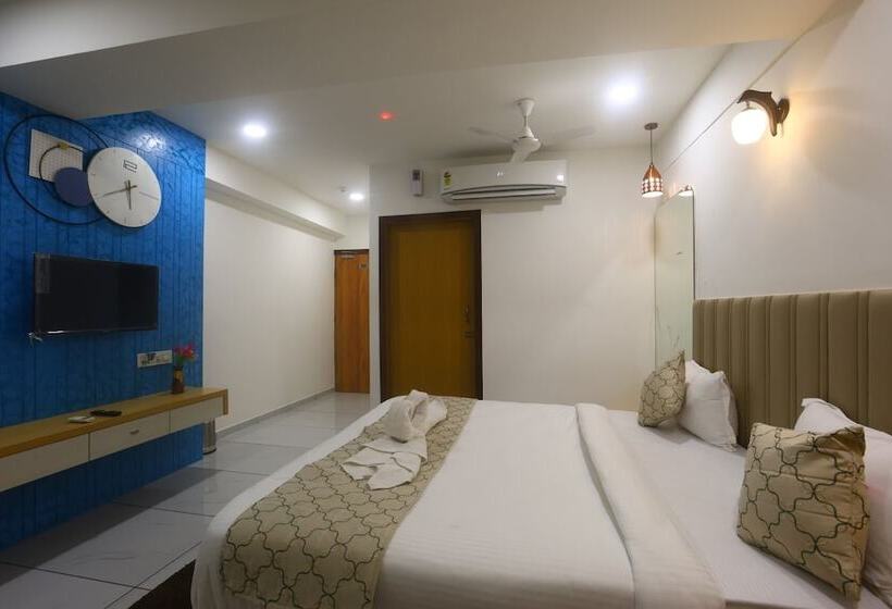 בית מלון כפרי Riva Palace