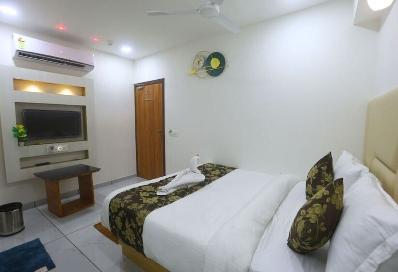 בית מלון כפרי Riva Palace