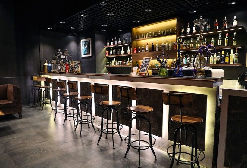 هتل Rosetum Anjuna