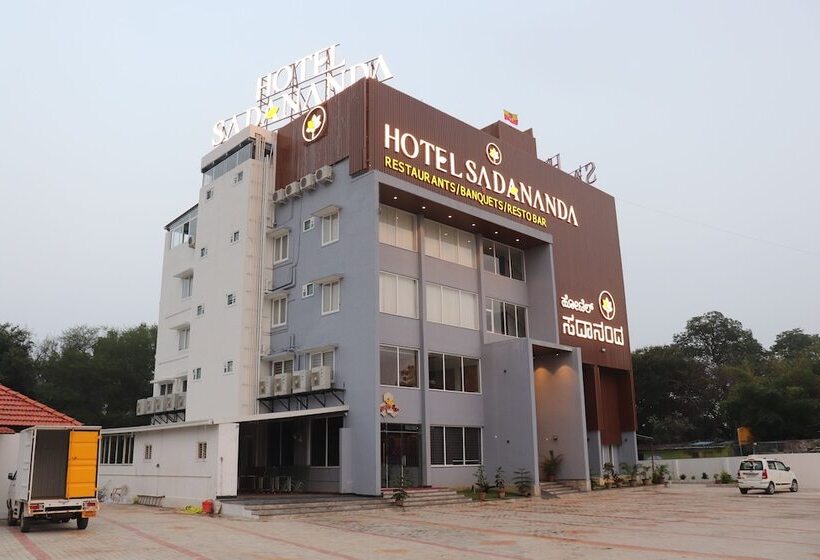 ホテル Sadanand's Highway Inn