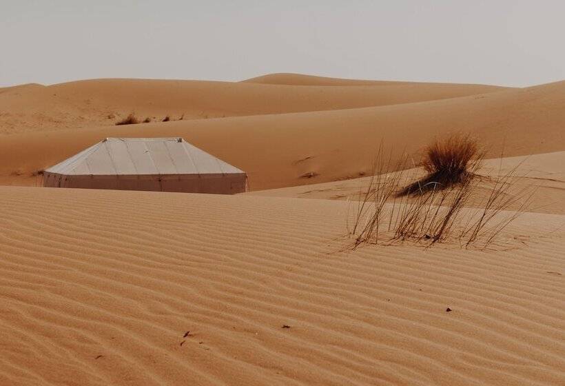 Отель Umnya Dune Camp