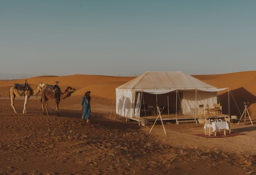 هتل Umnya Dune Camp