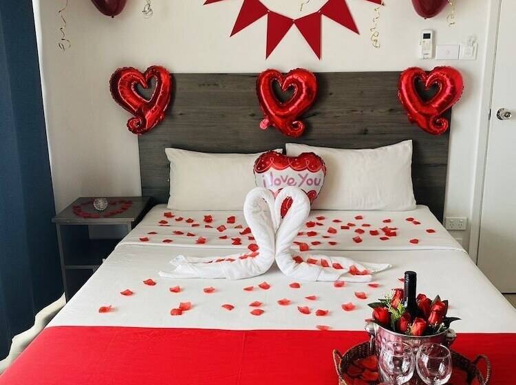 호텔 Sailors Beach Fiji