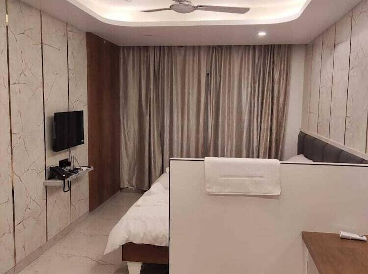 בית מלון כפרי Samriddhi