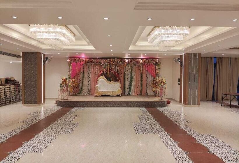 בית מלון כפרי Samriddhi