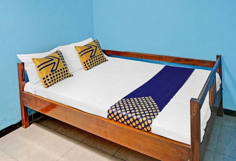 호텔 Sekar Guest House Jember By Oyo