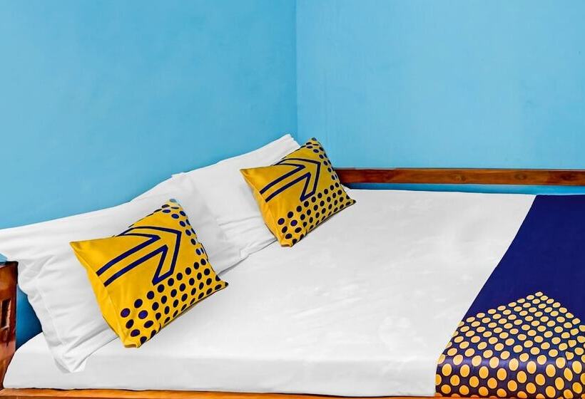 ホテル Sekar Guest House Jember By Oyo