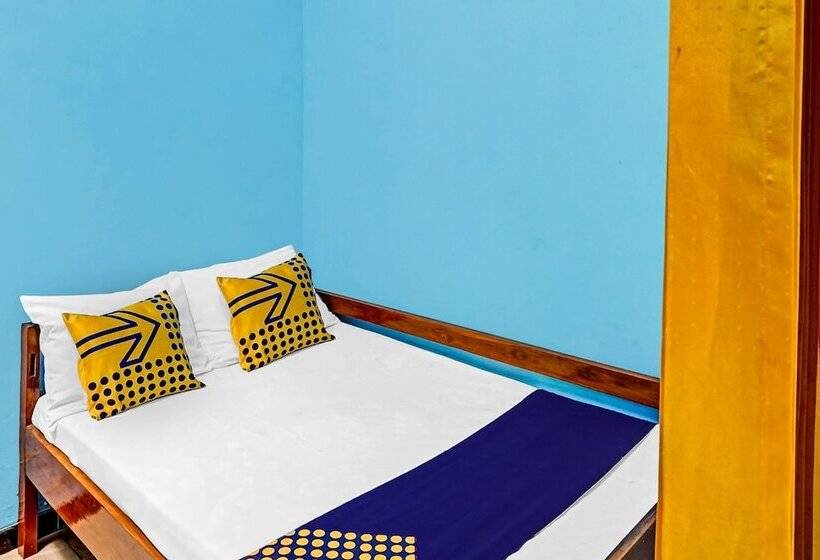 호텔 Sekar Guest House Jember By Oyo